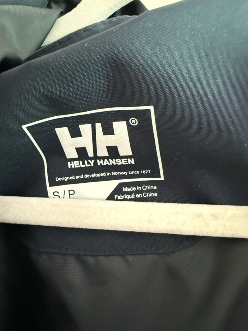 Helly Hansen Navy Belfast Long Rain Jacket with Hood size Small - Picture 6 of 8